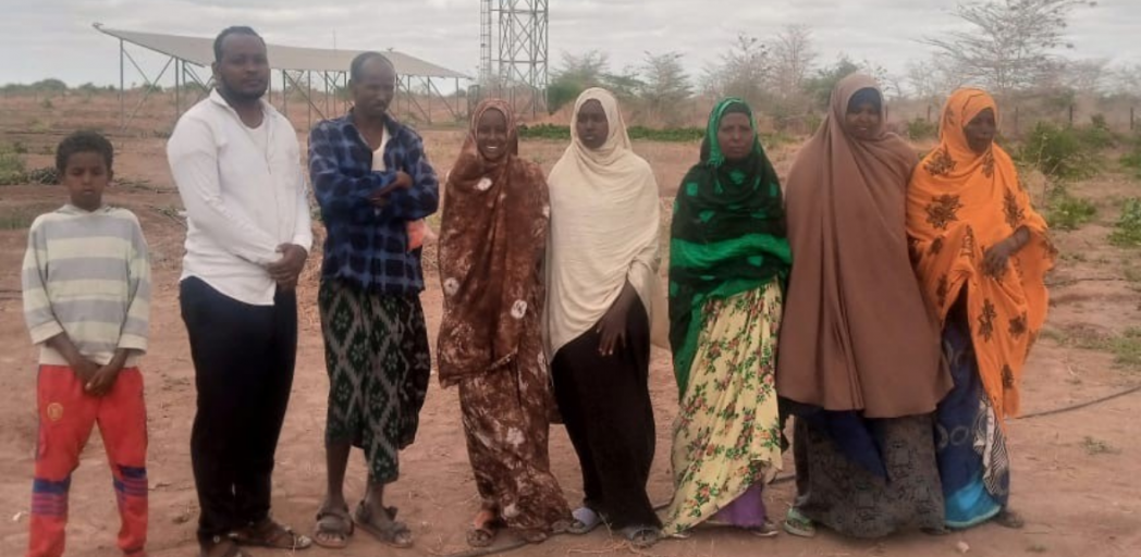 Residents of Habaswein (Abdi Ahmed, second from left)
